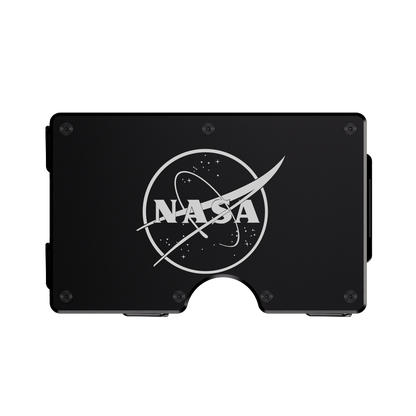 Mission Control wallet in Nero Abisso black, front engraved with the NASA insignia
