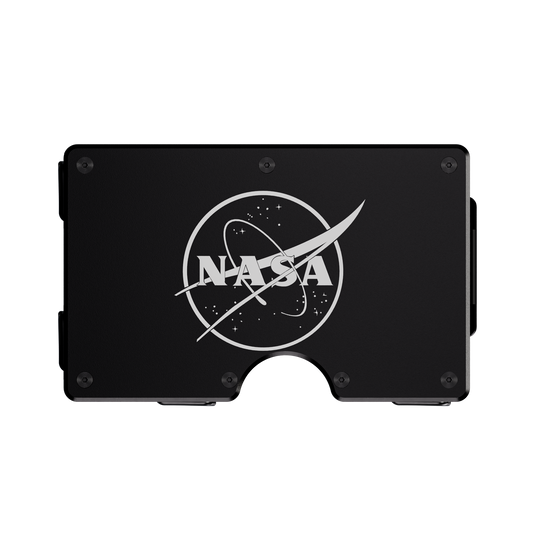 Mission Control wallet in Nero Abisso black, front engraved with the NASA insignia